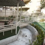 محوطه-خانه-سالمندان-صبا