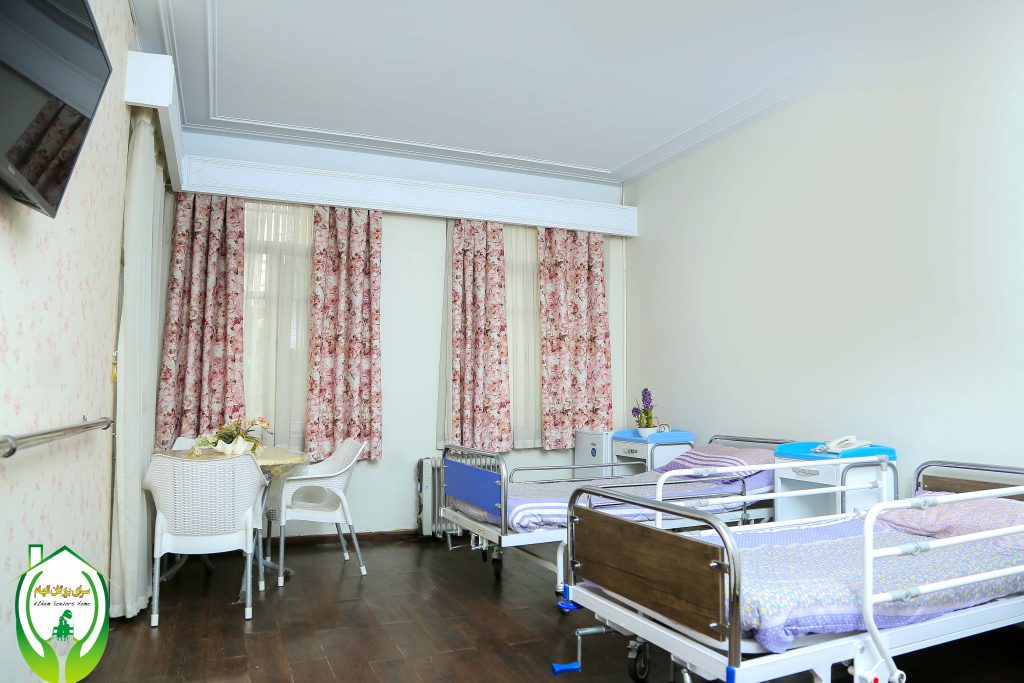 خانه سالمندان الهام